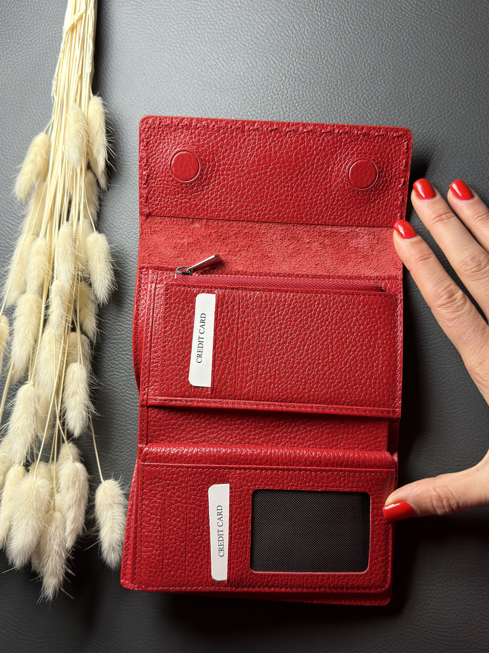 Портмоне/гаманець із натуральної шкіри у подарунковій коробці, магнітна застібка, багато відділень для карт, фото 1