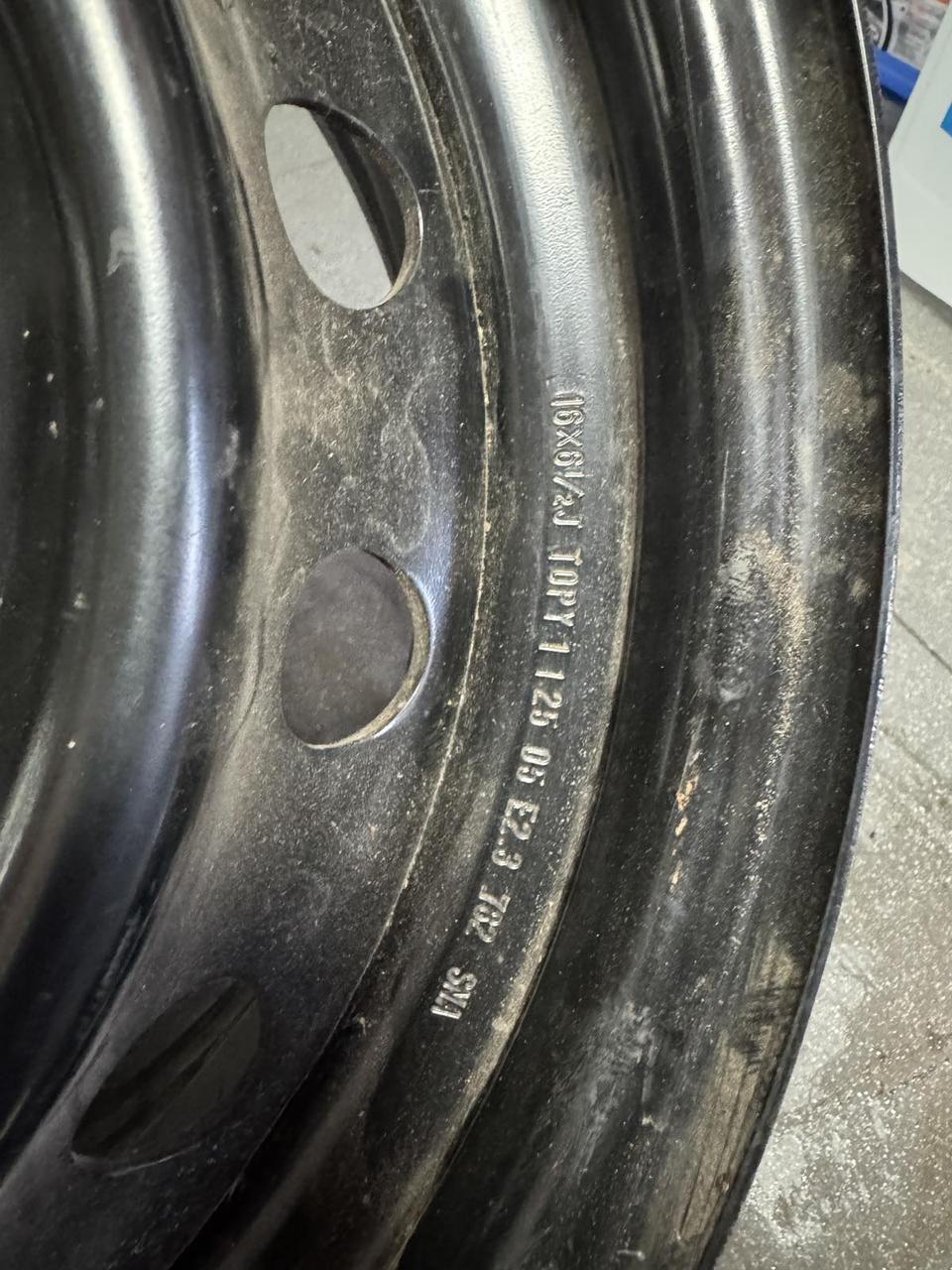 <p>Вітаю зацікавлених на авто розборці Чемпіон !!!<br />
 Предметом оголошення є Диск Металевий 5 114.3 R 16 6J Цо 64.1 Honda</p>
 
 <p>Ціна вказана за 1шт!<br />
 &nbsp;</p>
 
 <p>Детальні фото та інформація за телефоном 0973363743<br />
 Відправка по усій Україні за передоплатою на транспортні витрати<br />
 Більш детальні фото надсилаємо на вайбер<br />
 Запрошуємо до перегляду інших оголошень</p> — фото 3