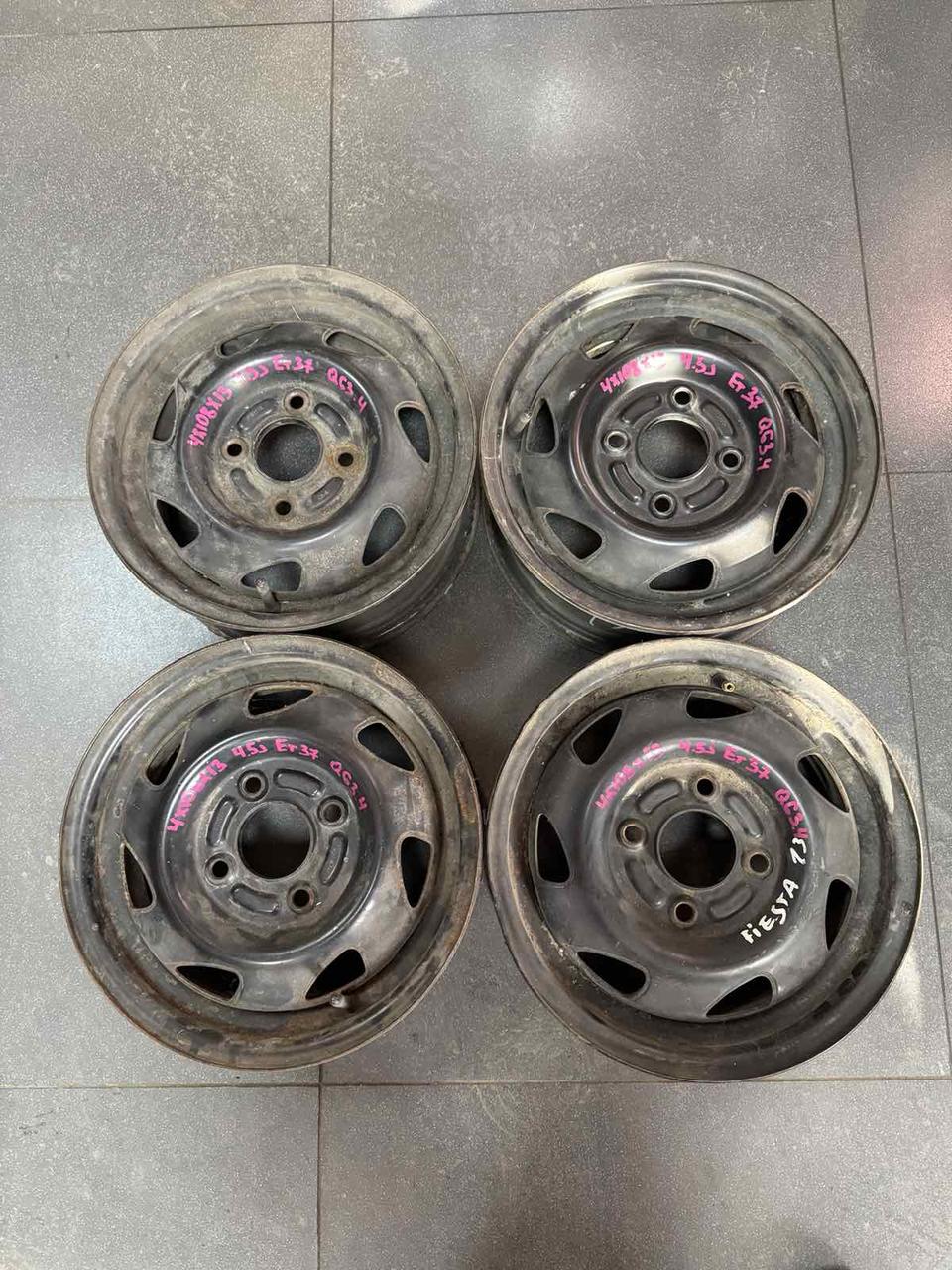 <p>Вітаю зацікавлених на авто розборці Чемпіон !!!<br />
 Предметом оголошення є Диск Металевий 4 108 R 13 4.5J Et37 Цо 63.4 Ford Fiesta</p>
 
 <p>Ціна вказана за 1шт!<br />
 &nbsp;</p>
 
 <p>Детальні фото та інформація за телефоном 0973363743<br />
 Відправка по усій Україні за передоплатою на транспортні витрати<br />
 Більш детальні фото надсилаємо на вайбер<br />
 Запрошуємо до перегляду інших оголошень</p> — фото 2