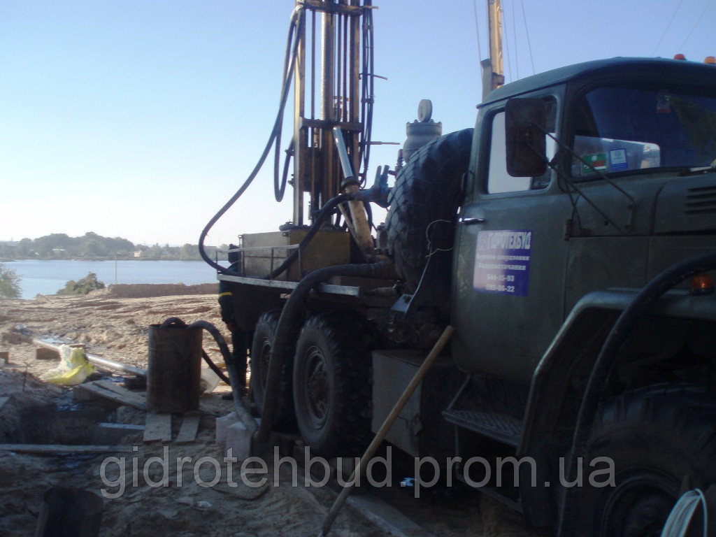 Будування свердловин під вод. Артезіанська вода доступна кожному.