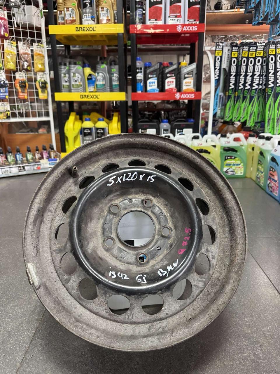 <p>Вітаю зацікавлених на авто розборці Чемпіон !!!<br />
 Предметом оголошення є Диск Металевий 5 120 R 15 6J is42 Цо 72.5 Bmw</p>
 
 <p>Ціна вказана за 1шт!<br />
 &nbsp;</p>
 
 <p>Детальні фото та інформація за телефоном 0973363743<br />
 Відправка по усій Україні за передоплатою на транспортні витрати<br />
 Більш детальні фото надсилаємо на вайбер<br />
 Запрошуємо до перегляду інших оголошень</p> — фото 1