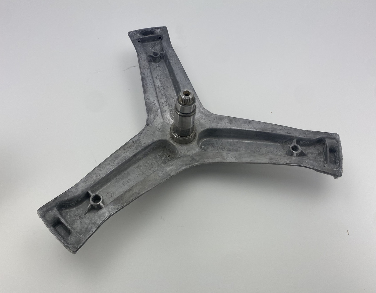 Хрестовина барабана для пральної машини Haier Candy D=45/35/30 mm L = 106 mm HWD80-B14979