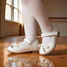 Дитячі святкові білі туфельки, ошатне взуття для дівчаток із супінатором. Розмір: 21-24.