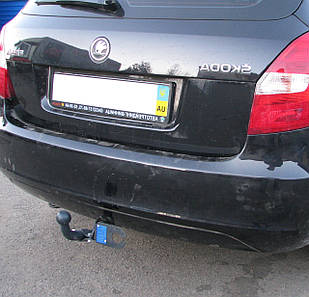 Фаркоп Skoda Fabia седан \ універсал (1999-2016) Незйомний крюк