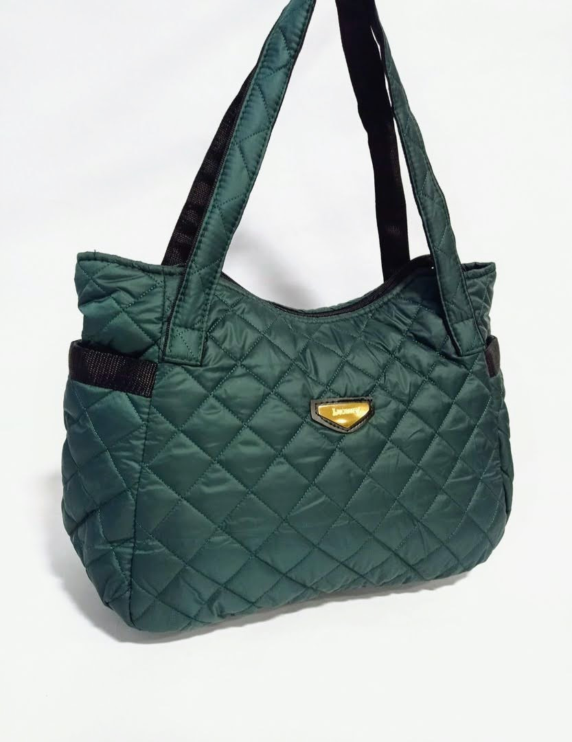 Сумка жіноча стьобана містка 43*28см зелена (200-879)