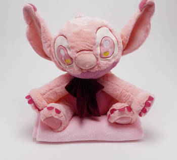 Плед — м'яка іграшка 3 в 1 Стіч рожевий із бантом