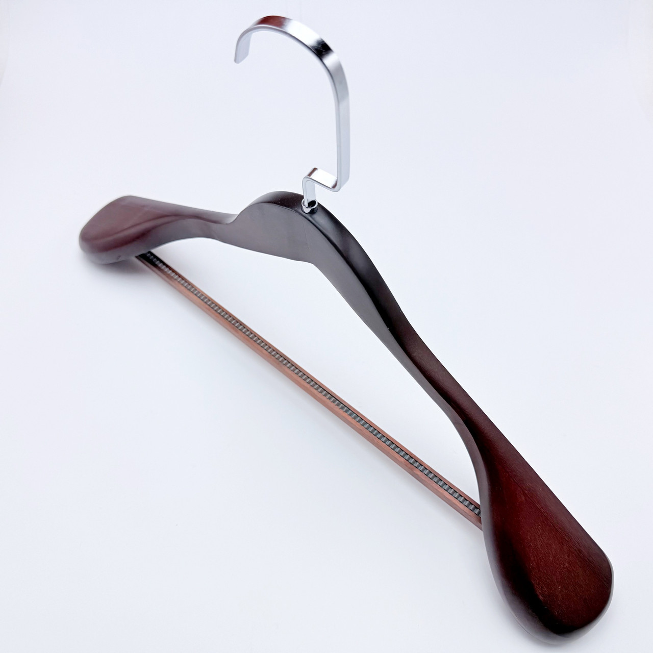 Дерев’яна вішалка для одягу з антиковзкою перекладиною, 435 мм, фото 1