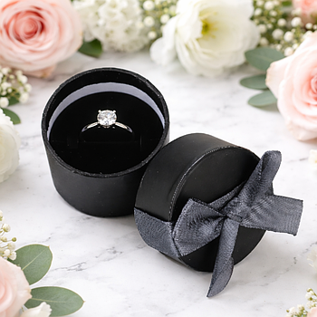 Коробка для каблучки, 5х5х4 см, Чорна / Коробка для кільця / Футляр для підвіски / Подарункова коробка для прикрас