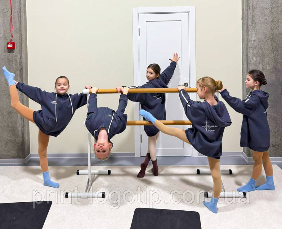 Пошиття дитячого худі та толстовок зіп, фото 1