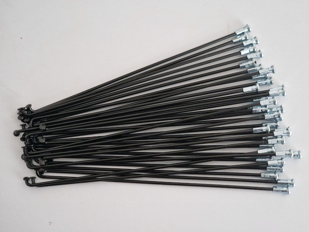 185мм 12G 2,3мм спиця велосипедна сталева високої міцності в комплекті з ніпелем