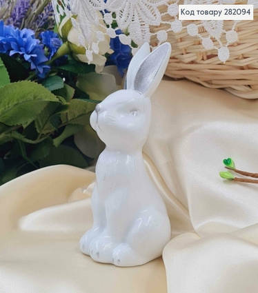 Зайчик пластик БІЛИЙ зі срібними вушками,розмір 13*7см, Україна