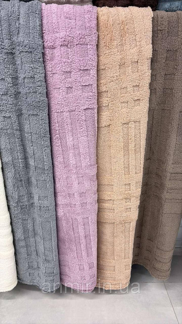 Покривало-плед на ліжко КВАДРАТИ товсте мікрофібра розмір 180х200 см, кольору міксом