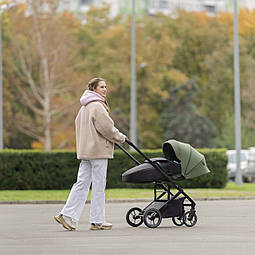 ...🧸 Як обрати прогулянкову коляску на осінь-зиму: гід від Lolly Dolly