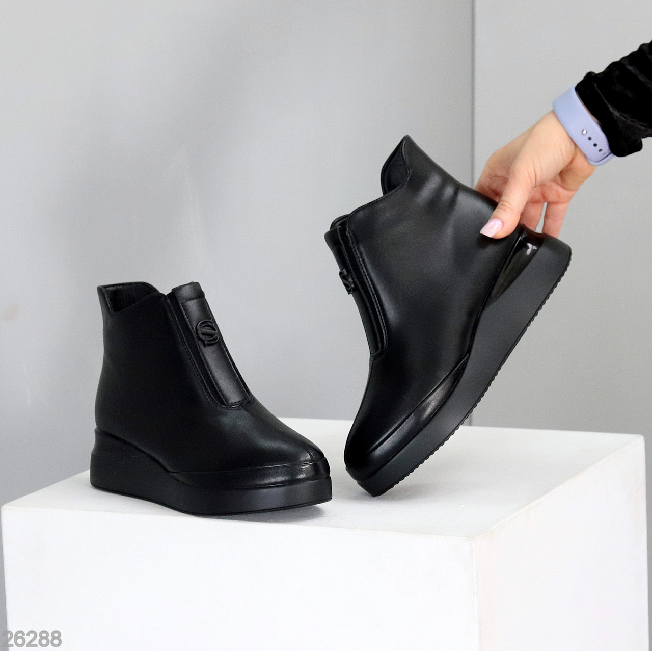 Стильні чорні зручні черевики натуральна шкіра єврозима, фото 1