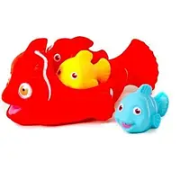 Набір іграшок-піщалок для купання для малюків "Рибки" з дітьми (6327-2)