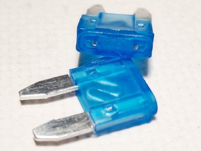 Запобіжник MINI 15А (Китай) 55.3722-15А, фото 1