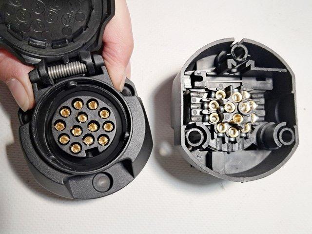 Роз'єм причепа пластик 13 контактів (розетка) М3008, фото 1