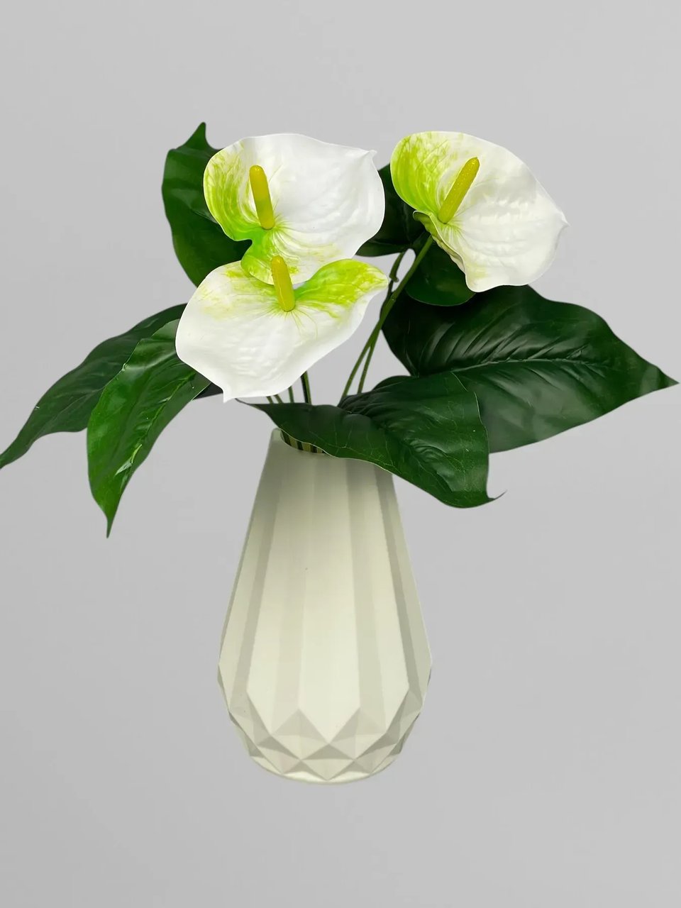 Штучний букет антуріуму, 3 квітки, білий, 32 см, фото 1