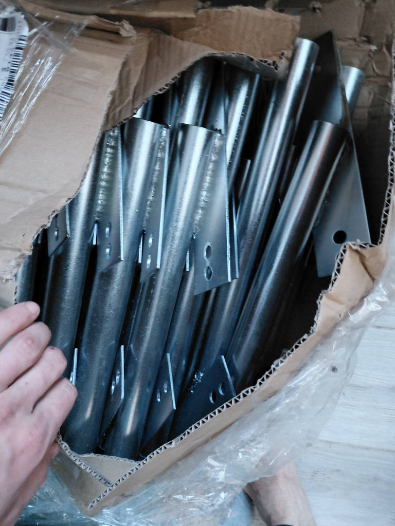 Кронштейн Ф40мм длина 500мм 35 градусов для квадратных опор для светильников уличного освещения - фото покупців 1