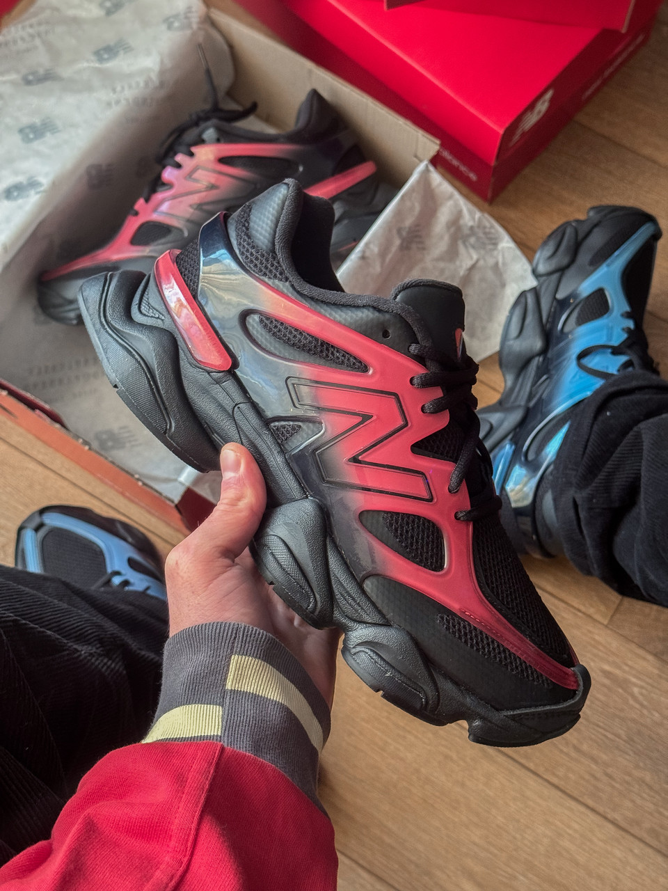 9060 Black/Red, фото 1