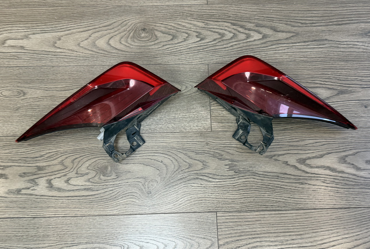 Ліхтар Фонарь задній правий Lexus UX з2018-рр 8156176371, фото 1