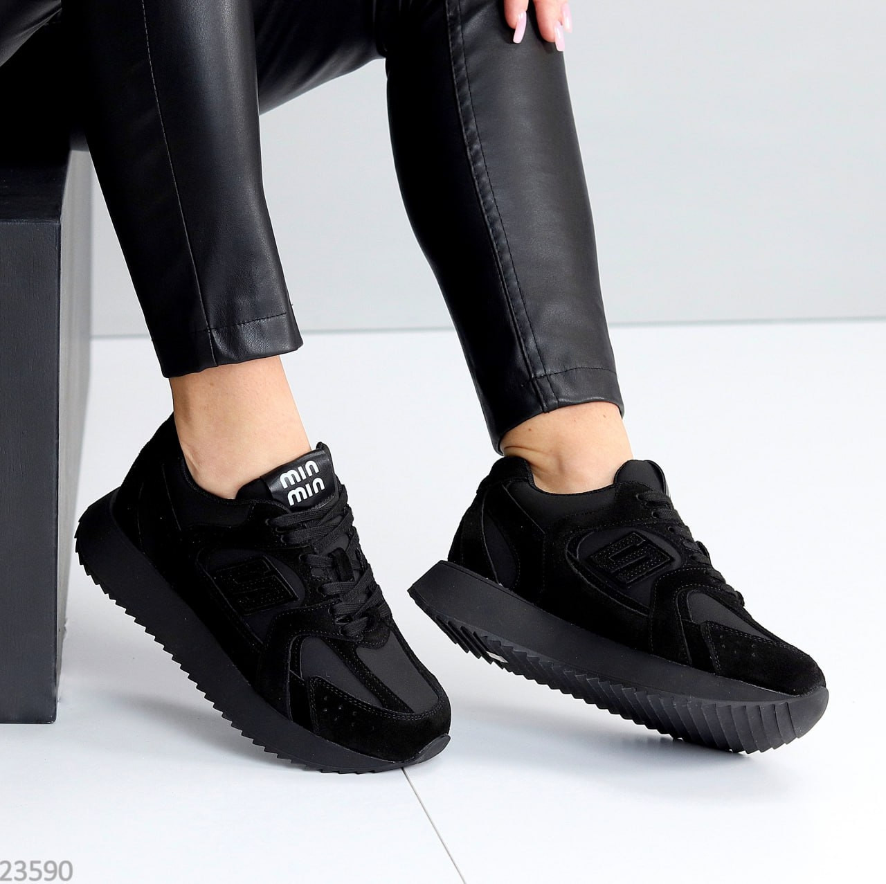 Дизайнерські міксові чорні кросівки натуральна замша + неопрен, фото 1
