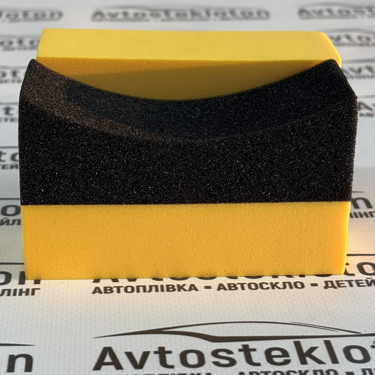 Аплікатор для гуми