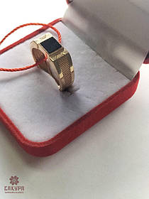 Золотий Перстень зі вставкою онікс