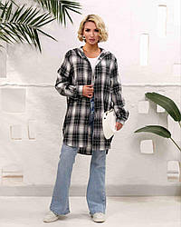 Подовжена сорочка з капюшоном прикрашена  камінцями