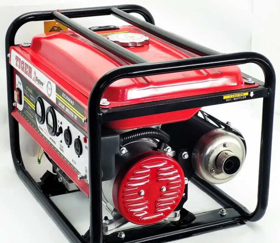 Однофазний бензиновий генератор Tiger EC3500AS з ручним стартом для резервного живлення 2,7 кВт, фото 1