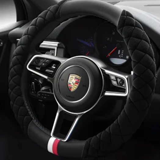 Чохол на кермо авто діаметром 38 см забезпечує гарне зчеплення рук з кермом та захищає обшивку від пошкоджень, чорний, фото 1