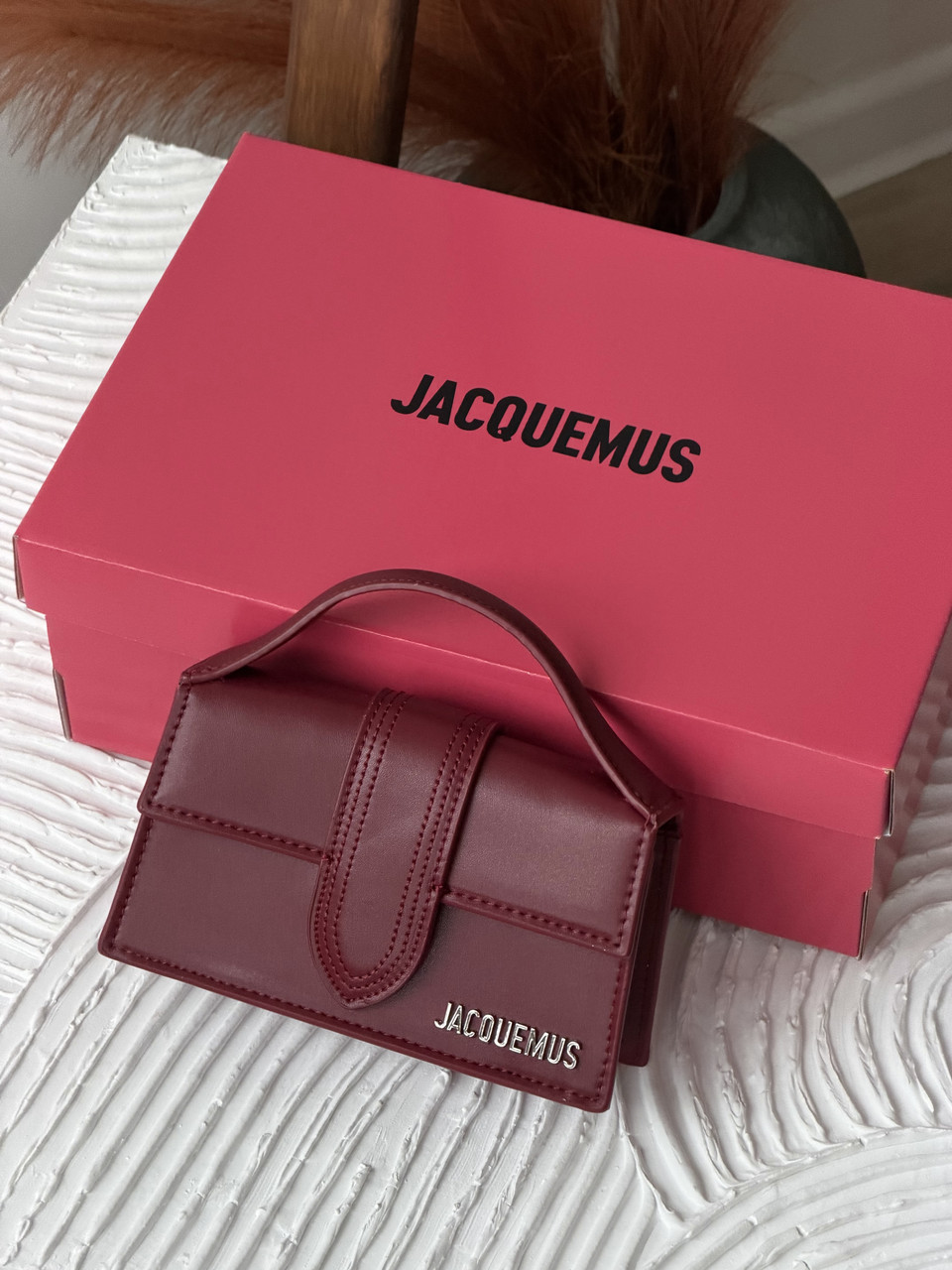 Сумка жіноча Jacquemus Le Bambino Mini Bag бордовий через плечі Жакмюс, фото 1