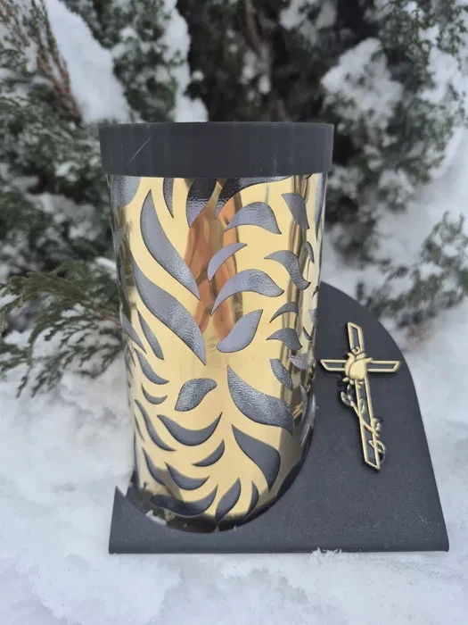 Лампадка на сонячній батареї "Золотий Хрест" 15 см для могили та пам'ятників