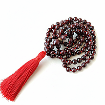 Чотки з Гранату 108 намистин із вузликами d 6 мм червона китиця, фото 2