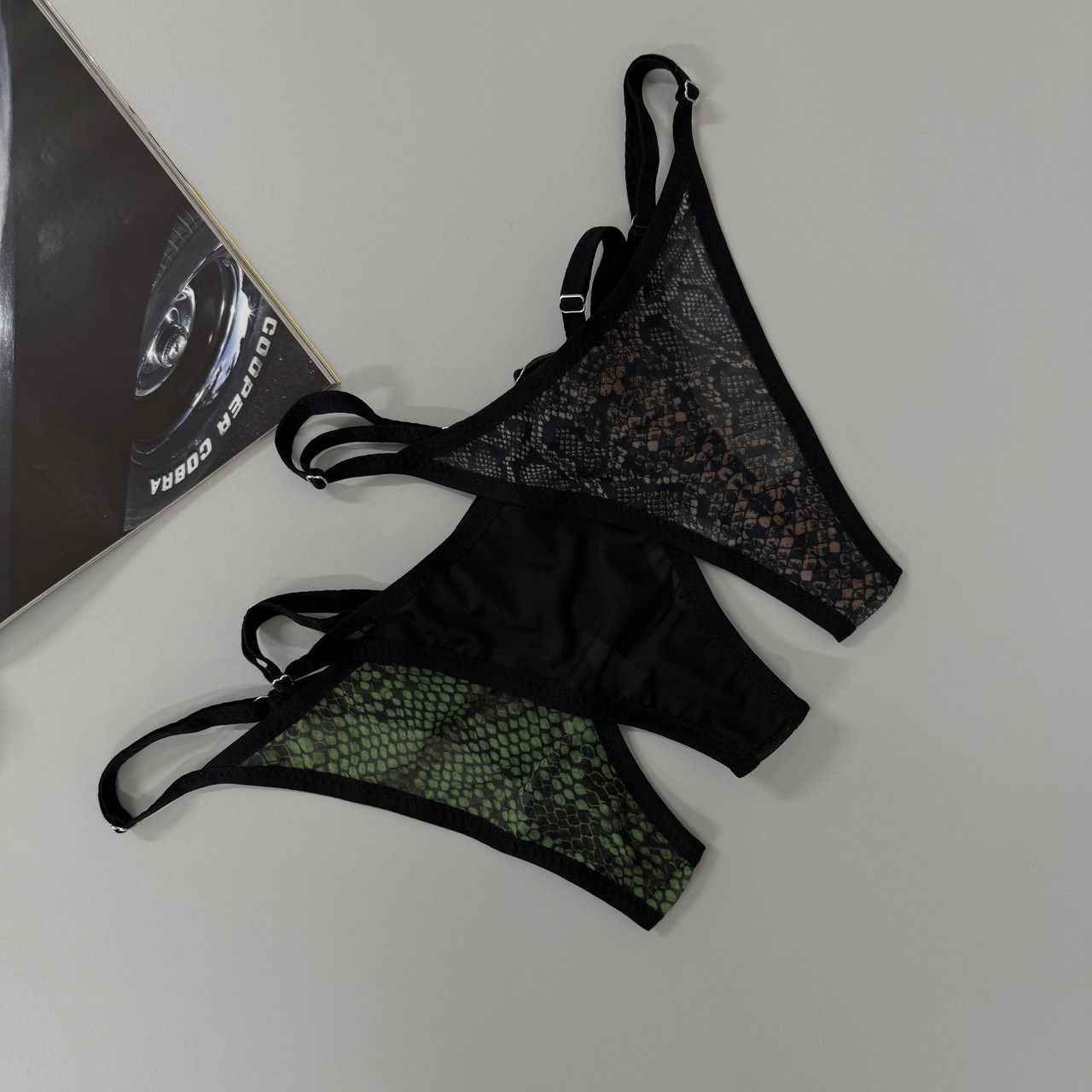 Набір жіночих трусиків стрінги сітка сет 11, фото 1