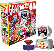 Настільна гра Перемагай камеру Beat The Camera  TOMY Board Game