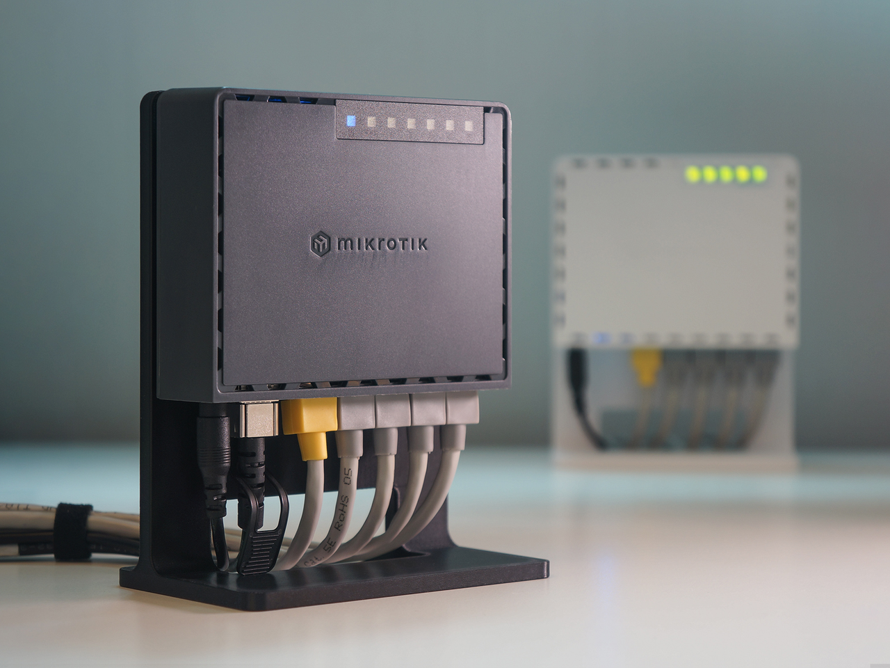 Підставка тримач для Mikrotik