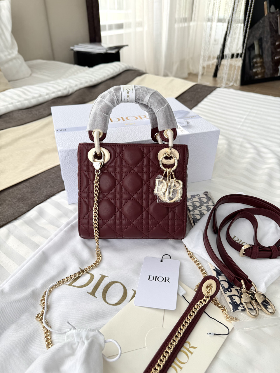 Dior Lady Burgundy Gold, фото 1