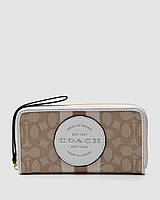 💵 Coach Dempsey Large Wallet In Signature Jacquard Beige