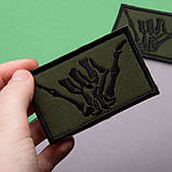 Набір шевронів 2 шт. із липучкою Скелет рука, Hand Shaka 5х8 см хакі, вишитий патч шеврон, нашивка, липучка, фото 2