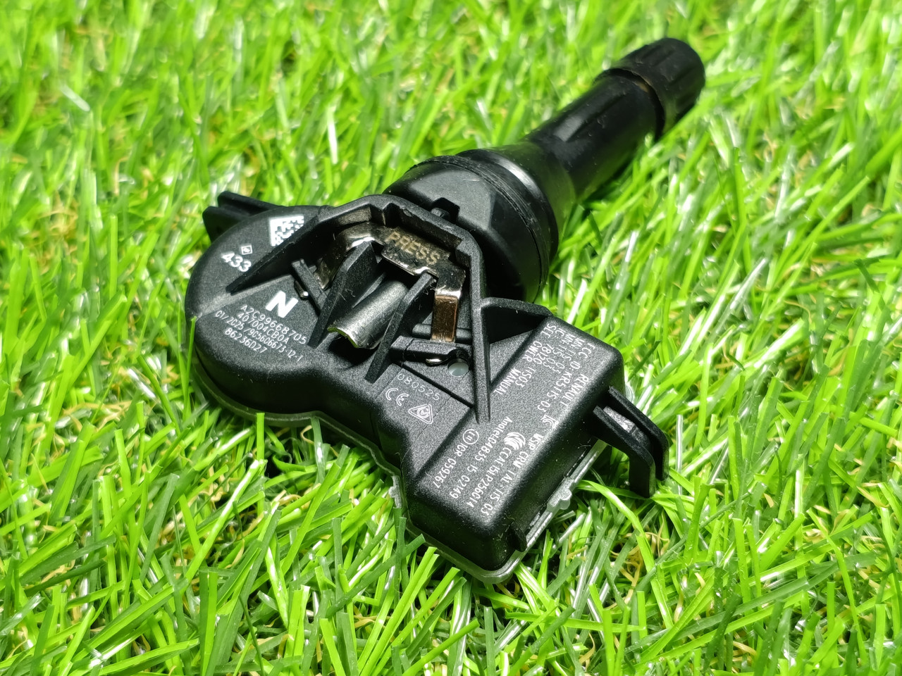 Датчик тиску шин TPMS на Chrysler, Dodge, Jeep (56029398AB), фото 1