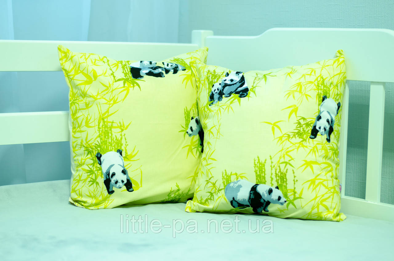 Декоративна подушка для дитячої "Пандочки"