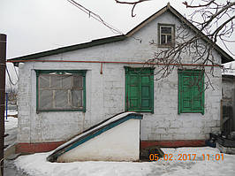 Вторая фотография, присланная заказчиком. Вид в профиль, видно погреб и общую структуру строения. Эти снимки позволили сложить более или менее точное представление о требуемой задаче.