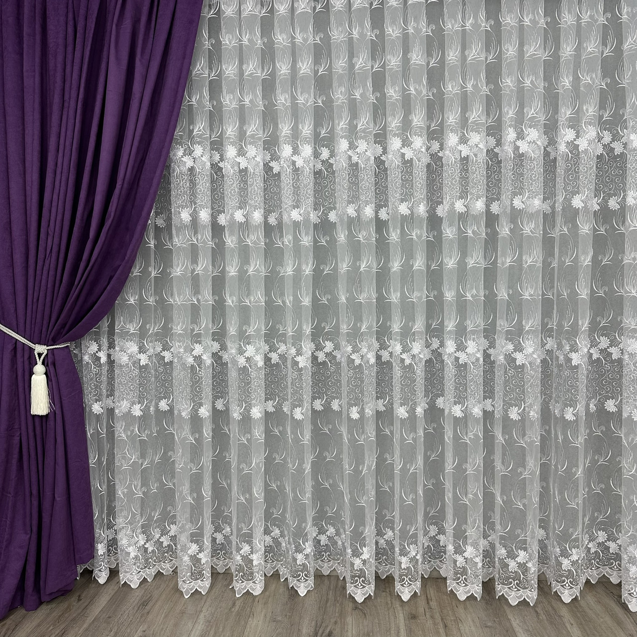 Білий фатиновий тюль з вишивкою №13896 на відріз