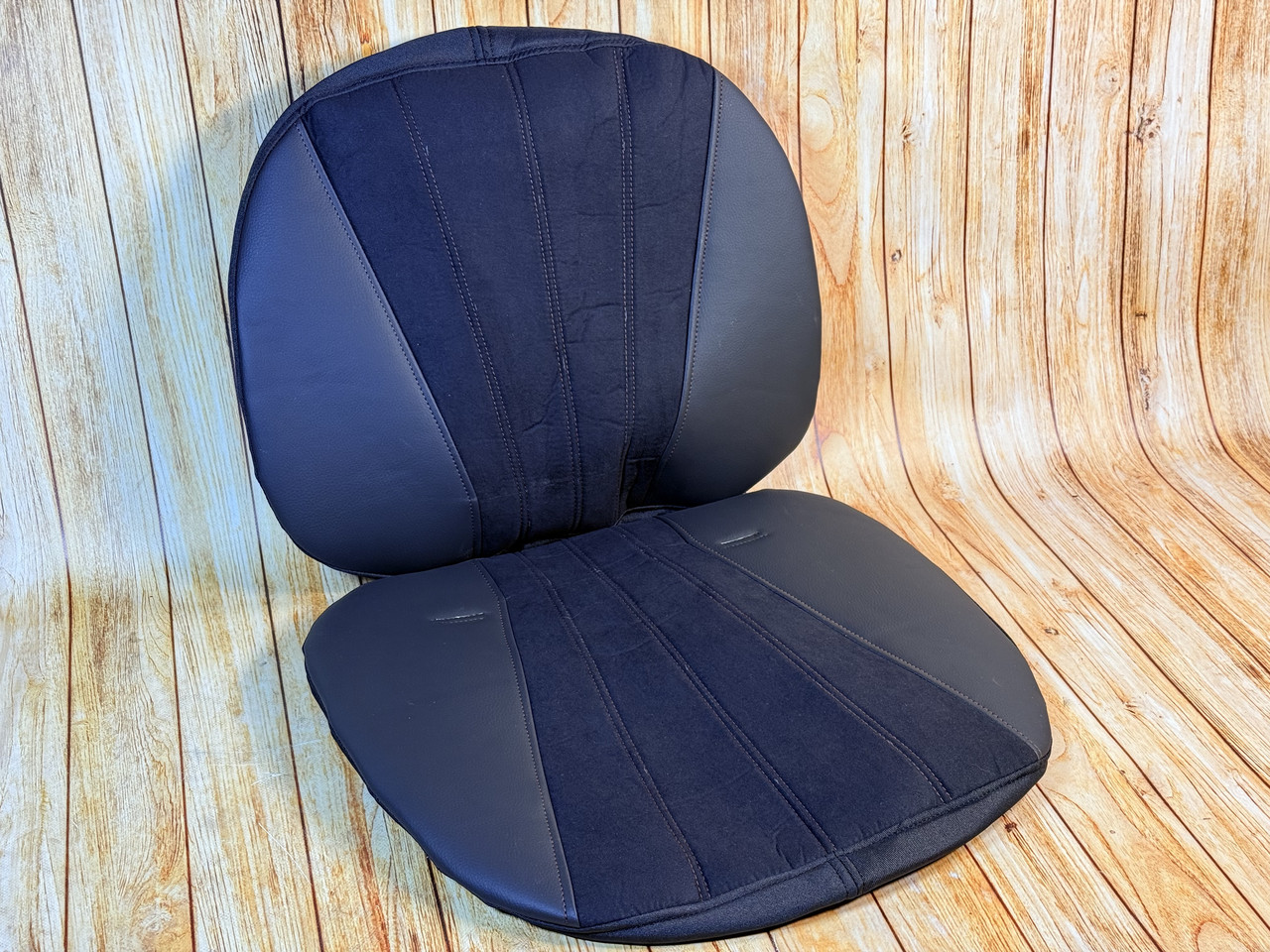 Чехол сидіння МТЗ з алькантарой 37см Чорний TDX Premium, фото 1