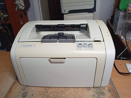 Принтер Б-клас HP LaserJet 1018 / Лазерний монохромний друк / 600x600 dpi / A4 / 12 стор/хв / USB 2.0, фото 2