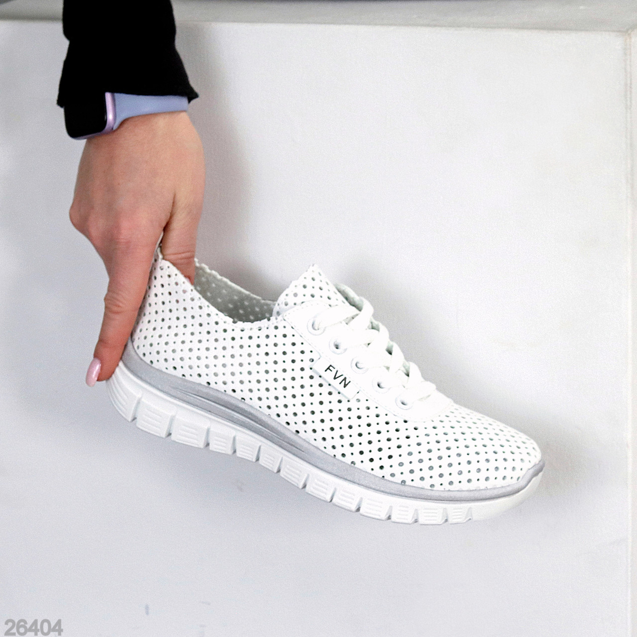 Білі м'які літні кросівки із сірою окантовкою наскрізна перфорація, фото 1
