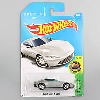 Базовая машинка Hot Wheels Aston Martin DB10