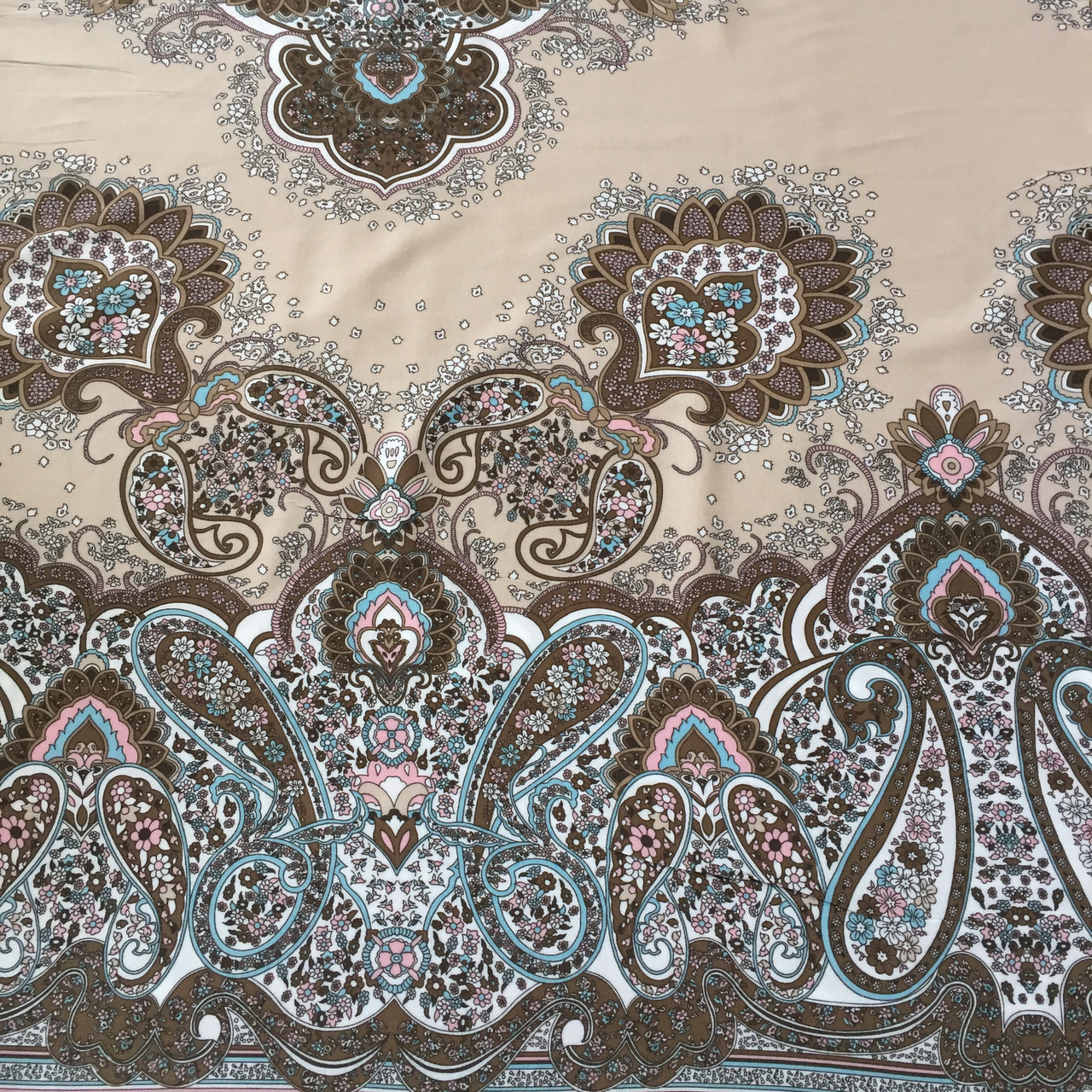 Штапель купонний з орнаментом на бежевому тлі, фото 1