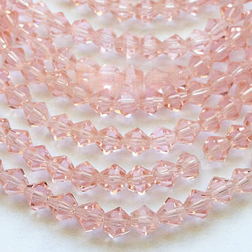 Бусини біконус 4 мм Колір Lt.Rose* 1 шт.